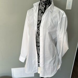 Calvin Klein Infinite Color Slim Fit and Wrinkle Free